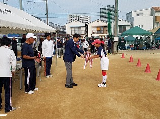 開会式②優勝ｶｯﾌﾟ返還