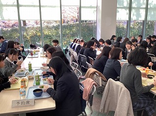 25桃山学院大学_(1)